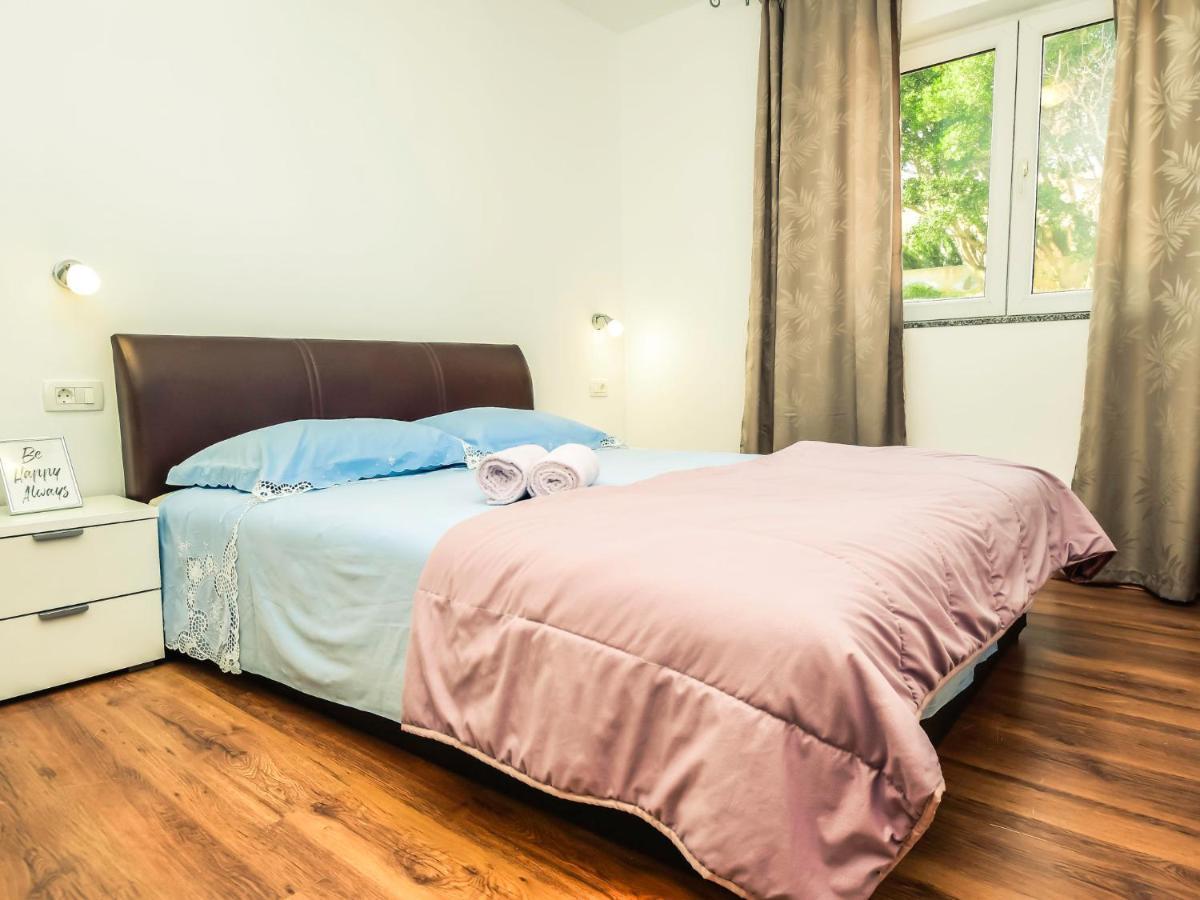 Holiday Home Marijana By Interhome Maslenica Zewnętrze zdjęcie