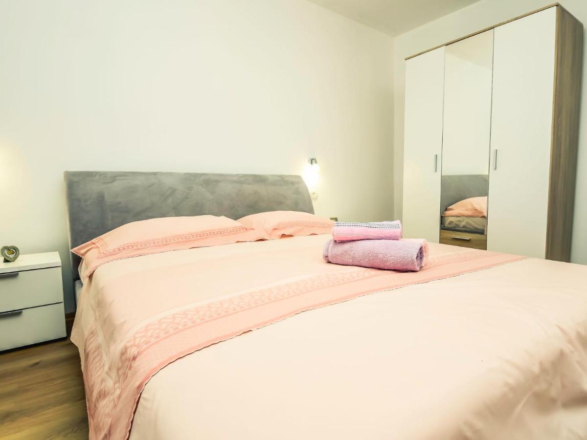 Holiday Home Marijana By Interhome Maslenica Zewnętrze zdjęcie